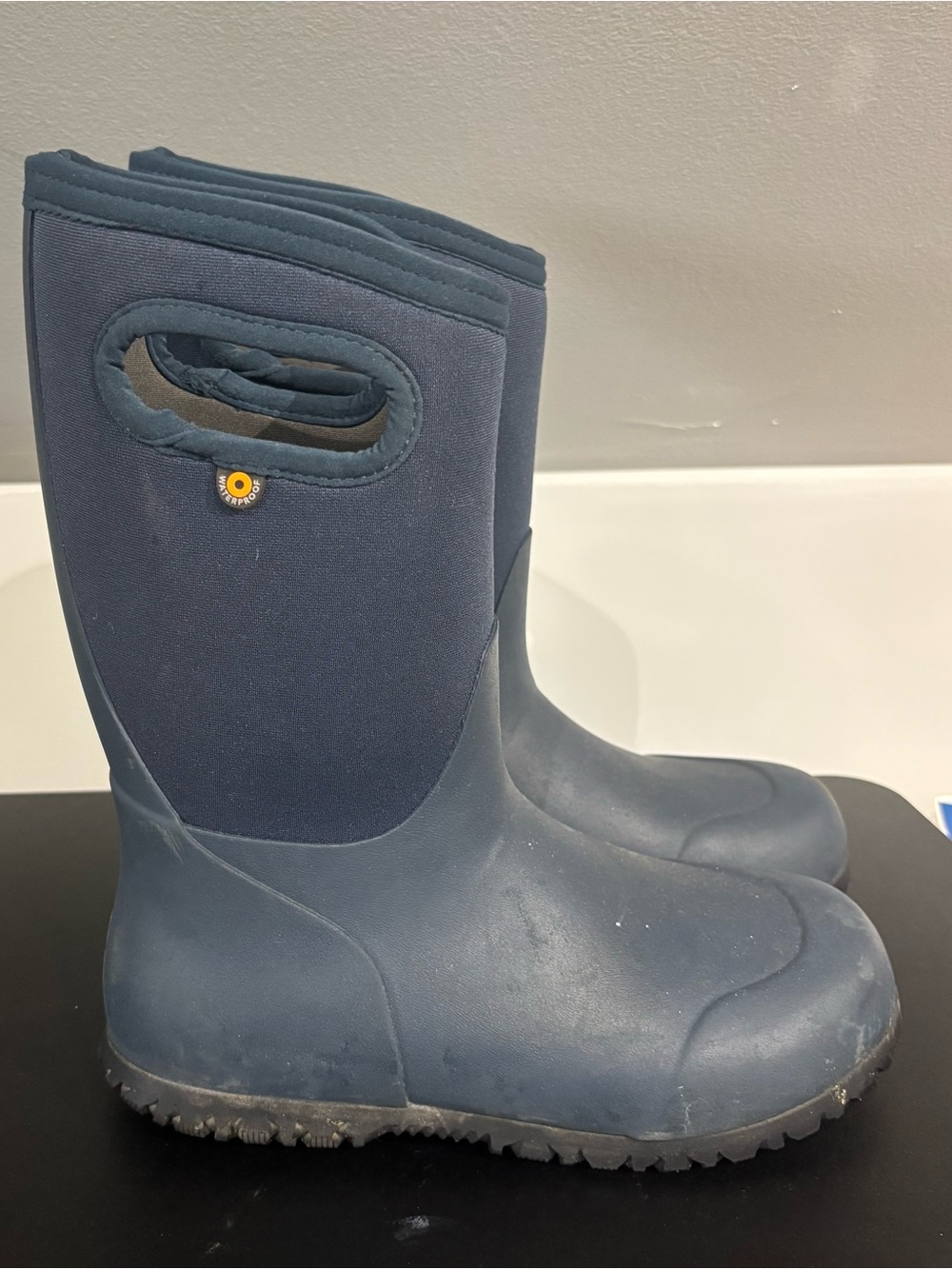 Bogs Insulated Waterproof York Boots, Navy, Youth Kids Size 4